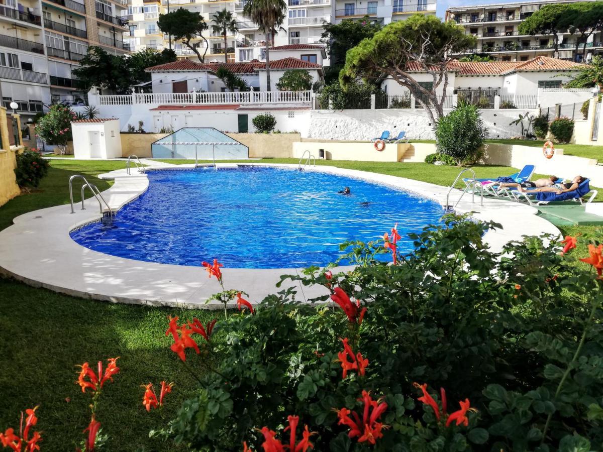 Apartamento Mar Azul, Primera Linea De Playa Sitio de Calahonda 外观 照片