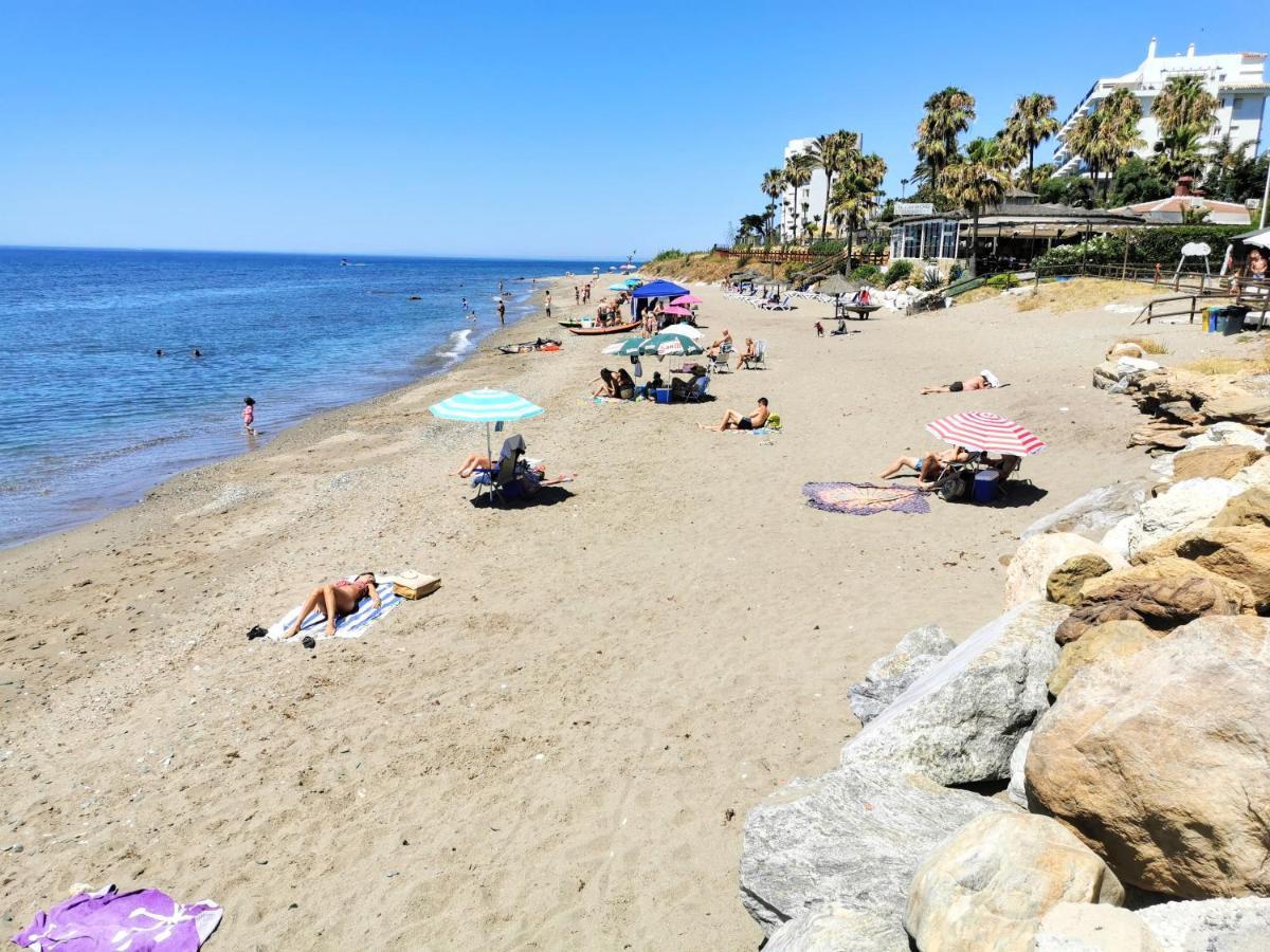 Apartamento Mar Azul, Primera Linea De Playa Sitio de Calahonda 外观 照片