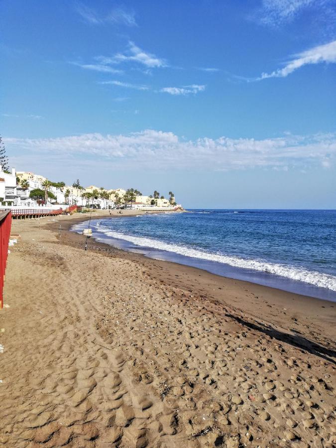 Apartamento Mar Azul, Primera Linea De Playa Sitio de Calahonda 外观 照片