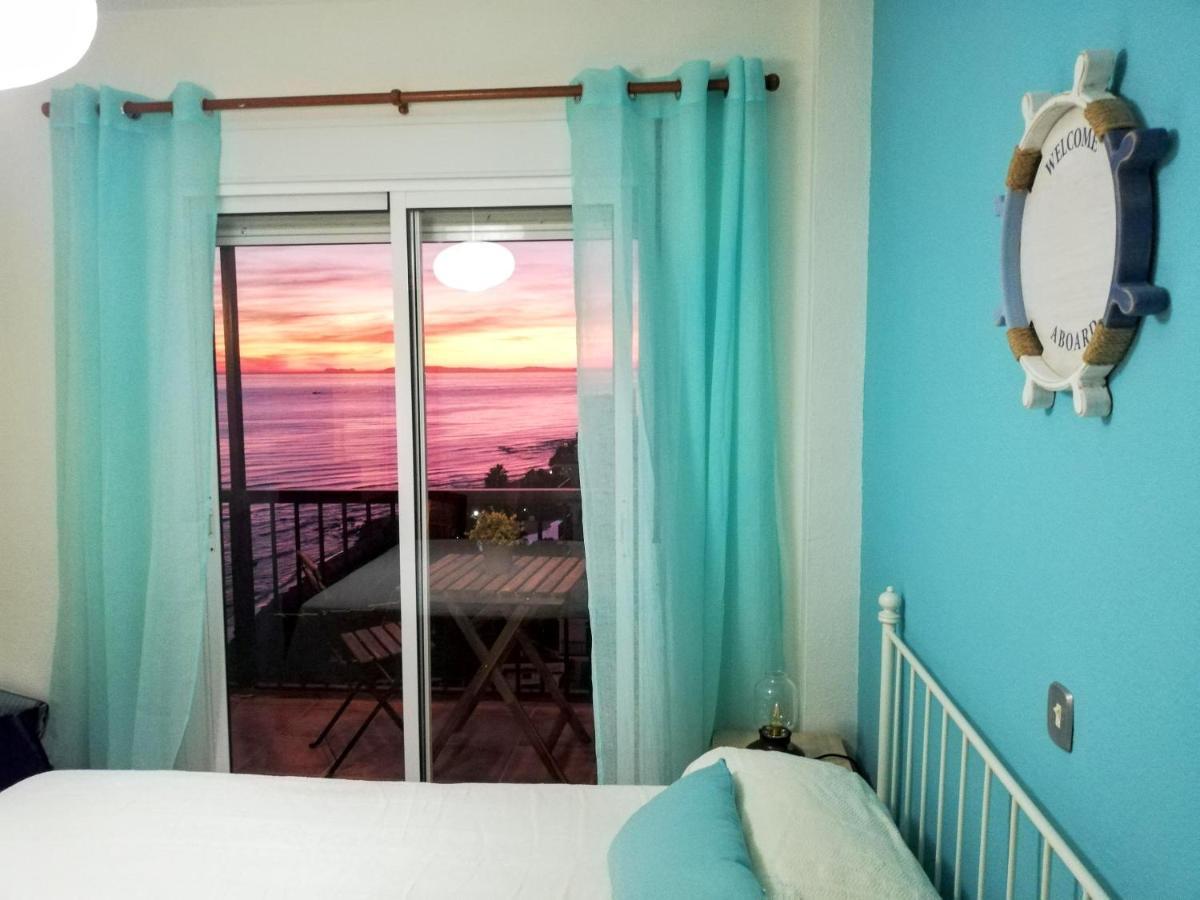 Apartamento Mar Azul, Primera Linea De Playa Sitio de Calahonda 外观 照片