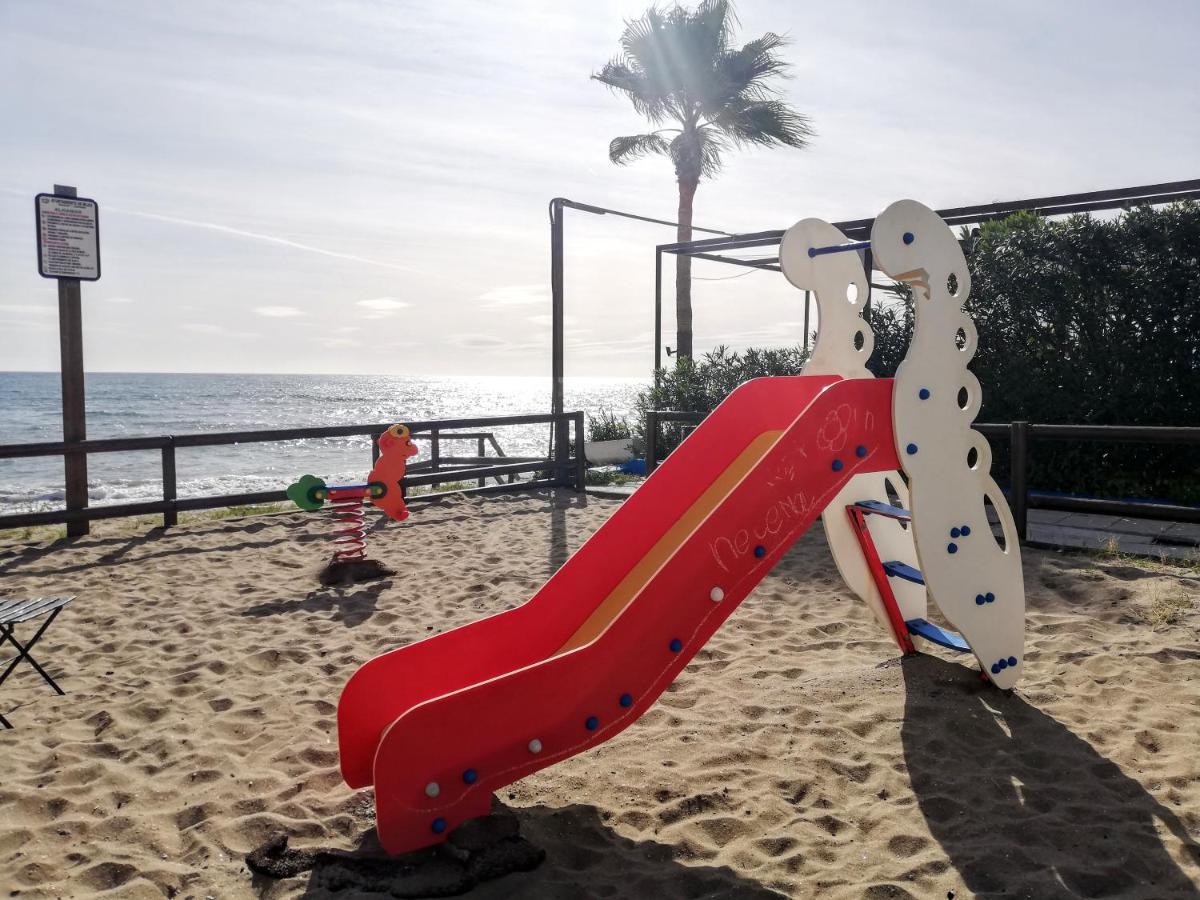 Apartamento Mar Azul, Primera Linea De Playa Sitio de Calahonda 外观 照片
