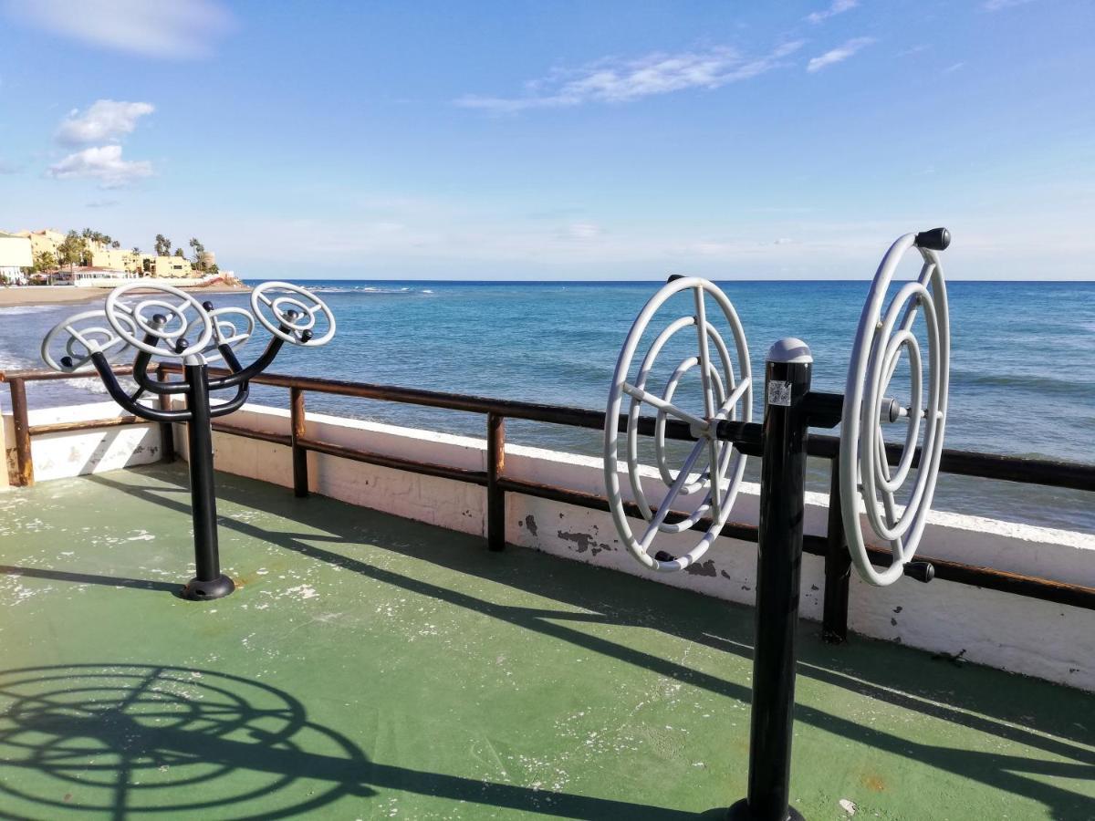 Apartamento Mar Azul, Primera Linea De Playa Sitio de Calahonda 外观 照片
